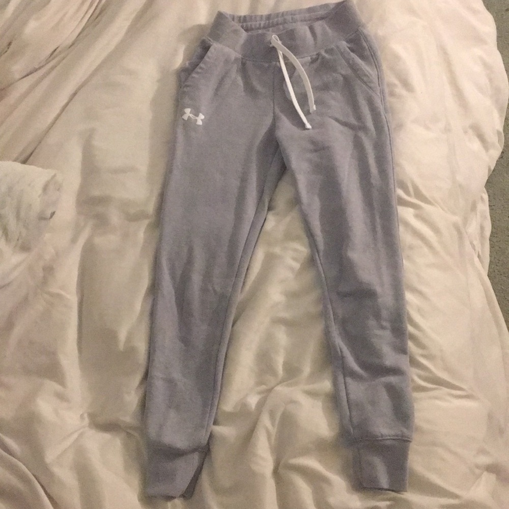 Gray soft kids medium under armour or sweat pants